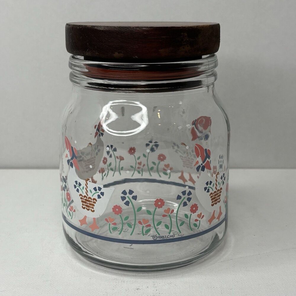 VINTAGE Anchor Hocking “Country Geese” Goose 🪿 Glass Canister, Wooden Lid
